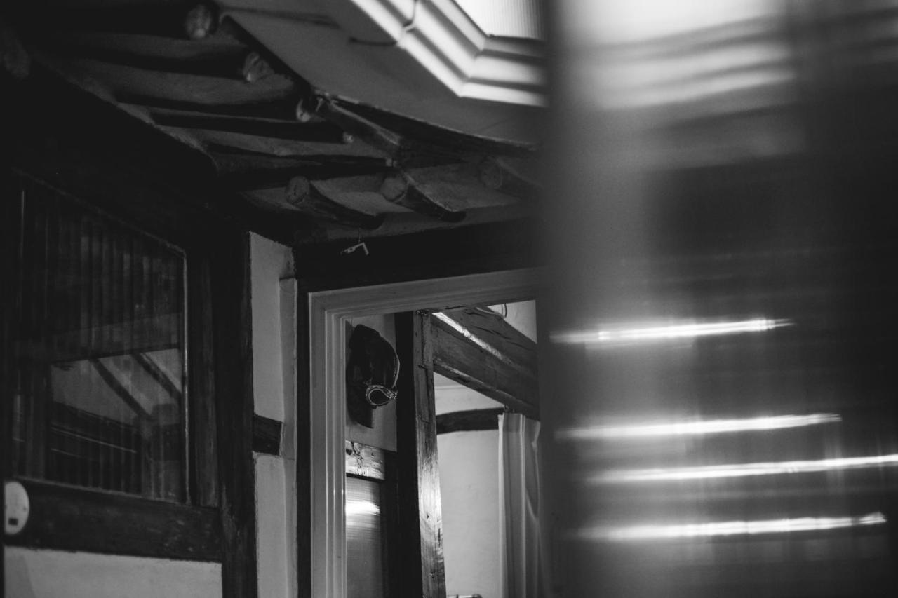 Viva La Vida - Jongno Hanok Private House Seul Dış mekan fotoğraf